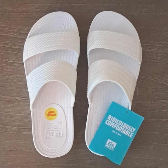 Reef Women's New Water Vista Slides Sandals White Water Friendly Various Sizes - Picture 8 of 9